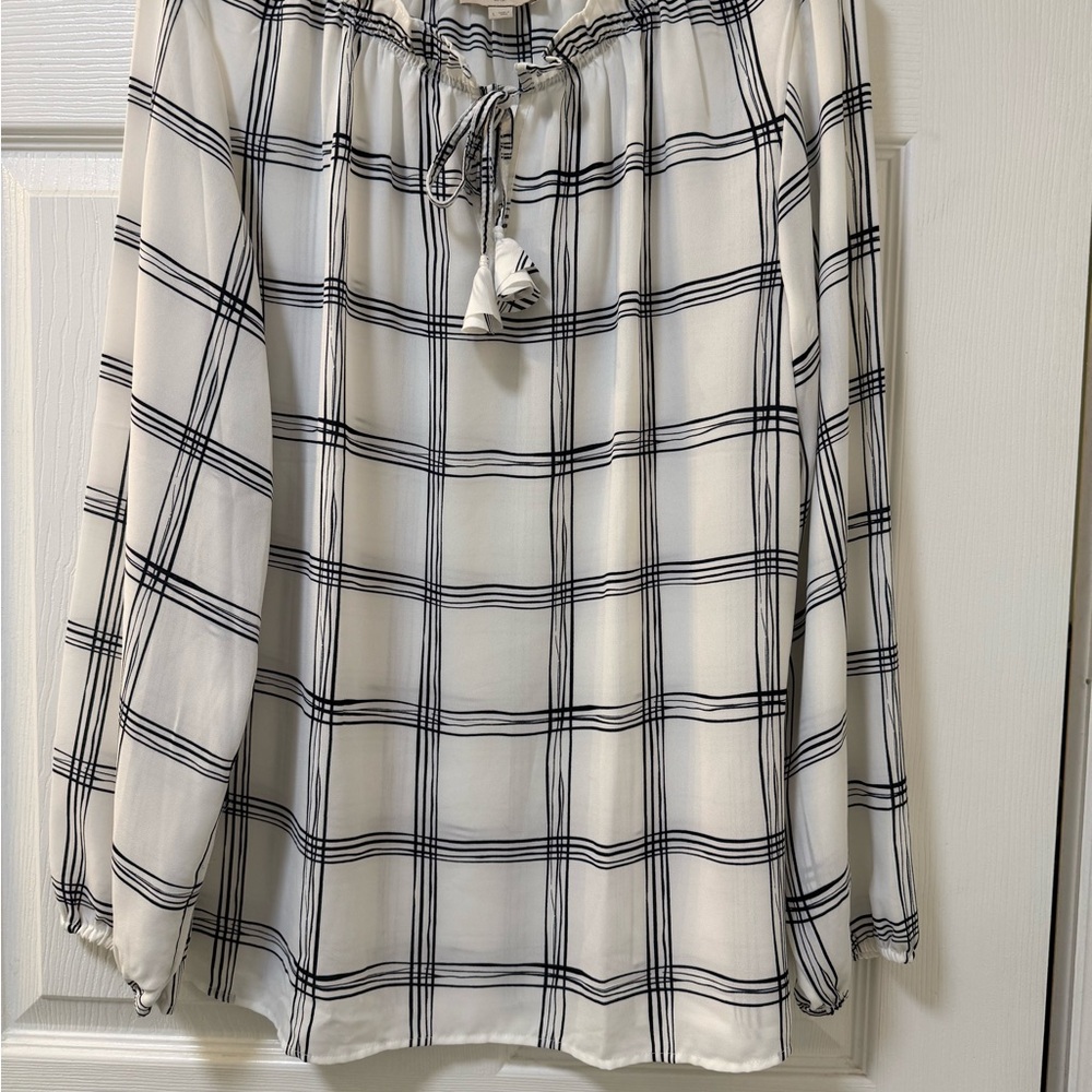 LOFT Cream and Blue Tie Front Blouse Relaxed Fit